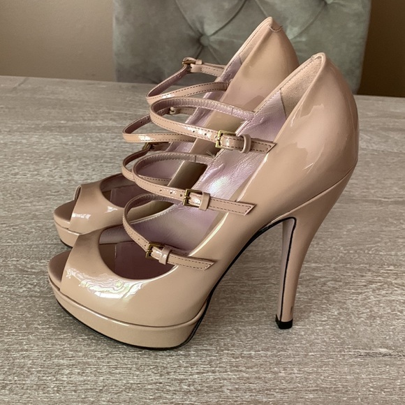 Gucci Patent Leather Shoes - Picture 2 of 11